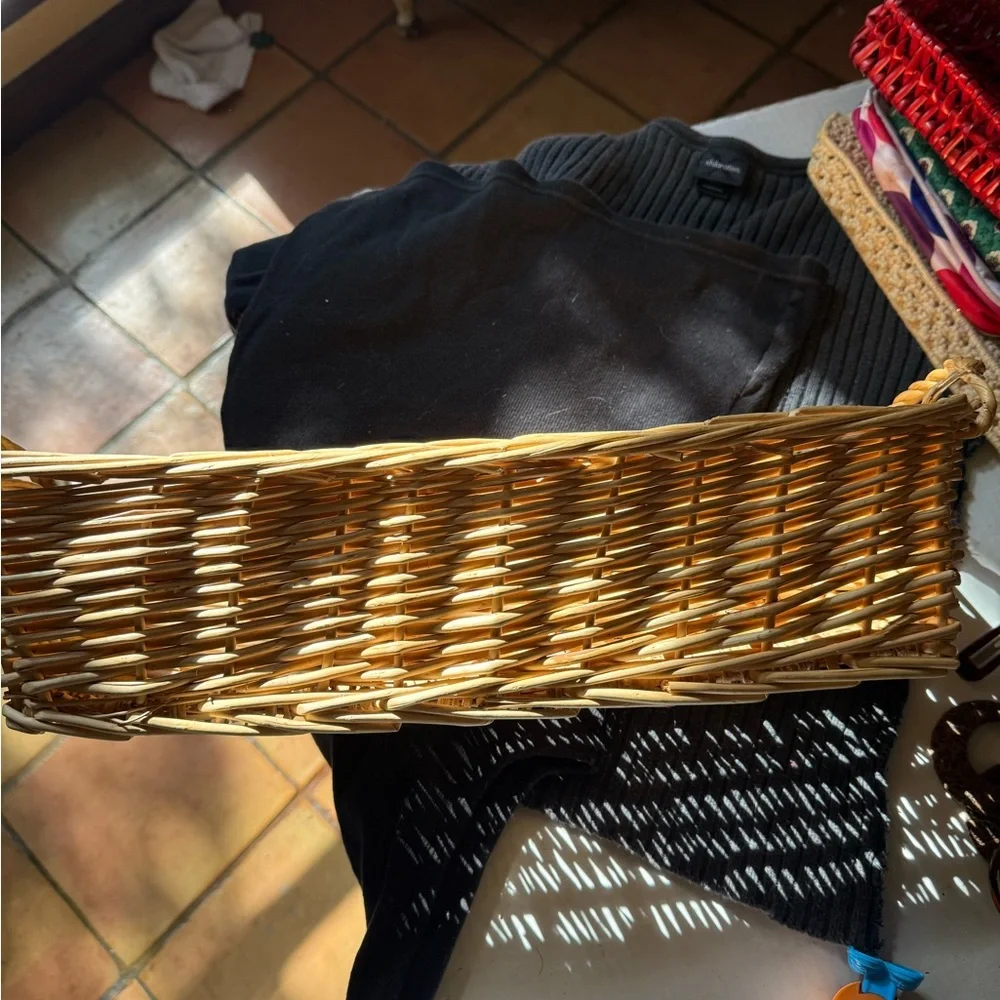 N/A bread wicker